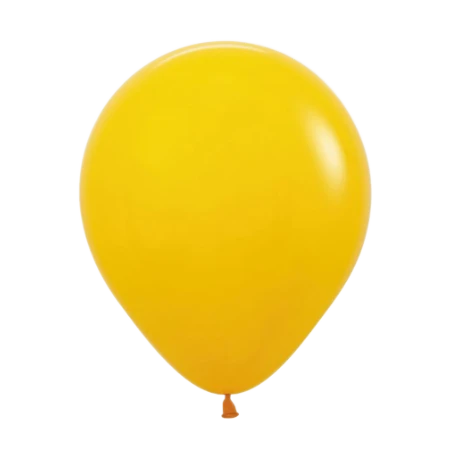 Gelb-oranger Pastell-Latexballon in klassischer Tropfenform
