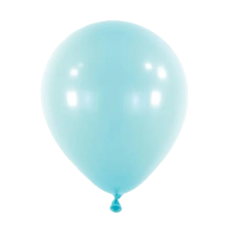 Blauer Pastell-Latexballon in klassischer Tropfenform